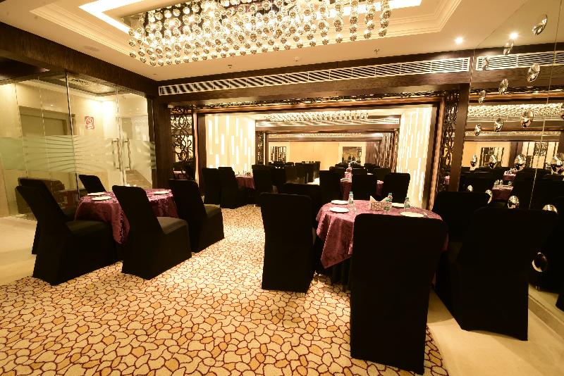 ホテル Surestay Plus By Best Western Amritsar