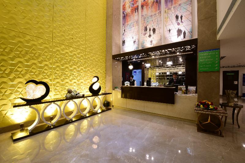 ホテル Surestay Plus By Best Western Amritsar