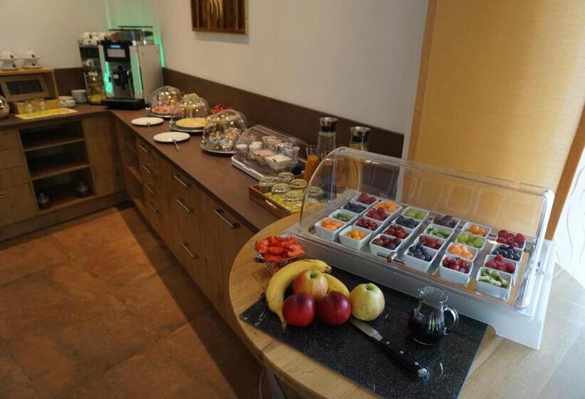 פנסיון Landhaus Seereith