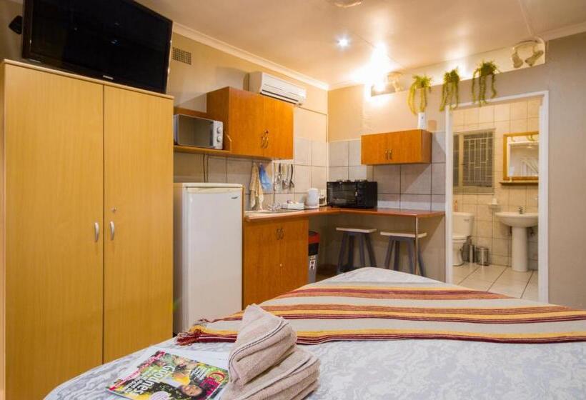 פנסיון Marle  Lodge