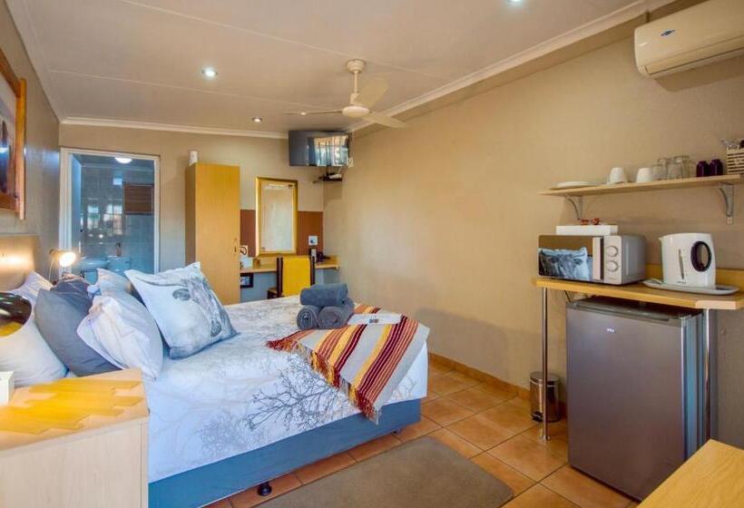 פנסיון Marle  Lodge