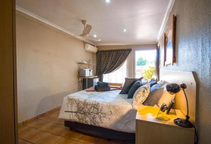 פנסיון Marle  Lodge