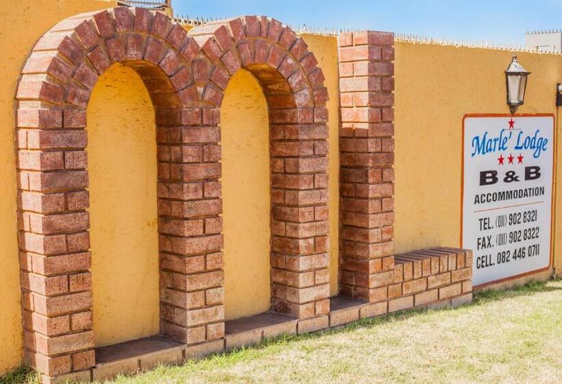 פנסיון Marle  Lodge