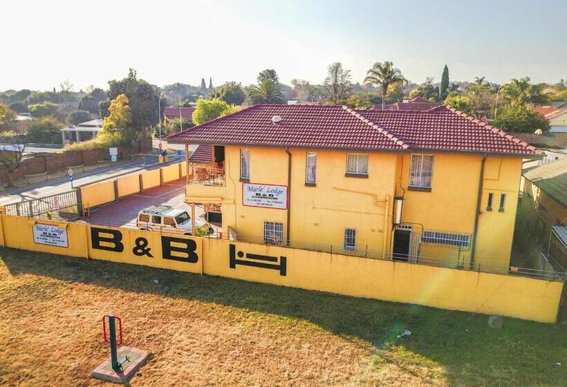 פנסיון Marle  Lodge