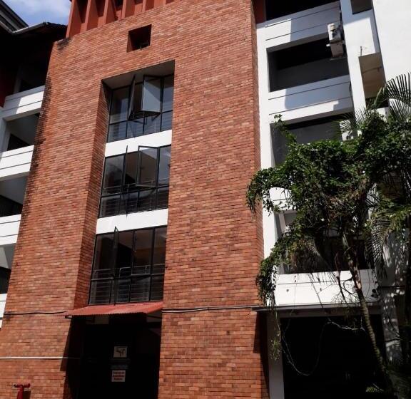 膳宿费 Vrindavan Suites Guruvayur