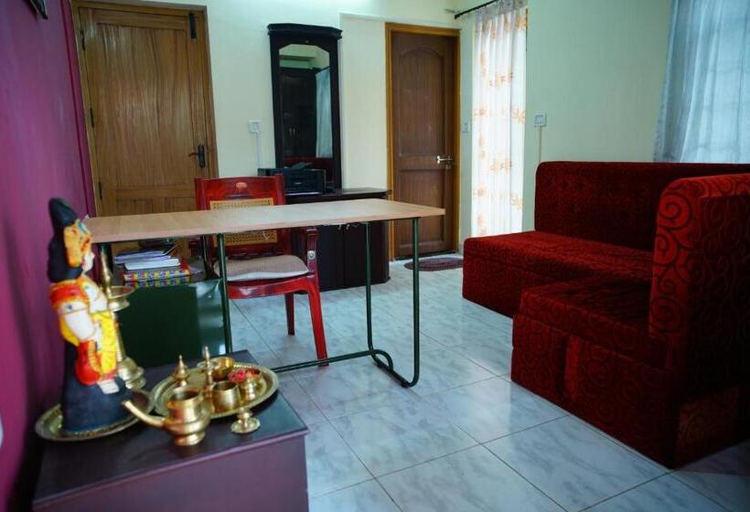 膳宿费 Vrindavan Suites Guruvayur