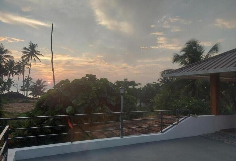 استراحتگاه Sherly Cottages