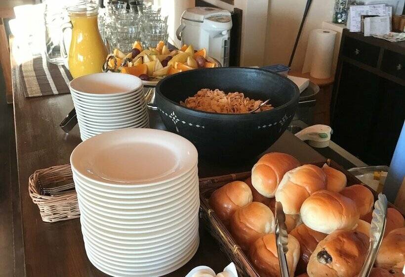 ベッドアンドブレックファースト Longfield