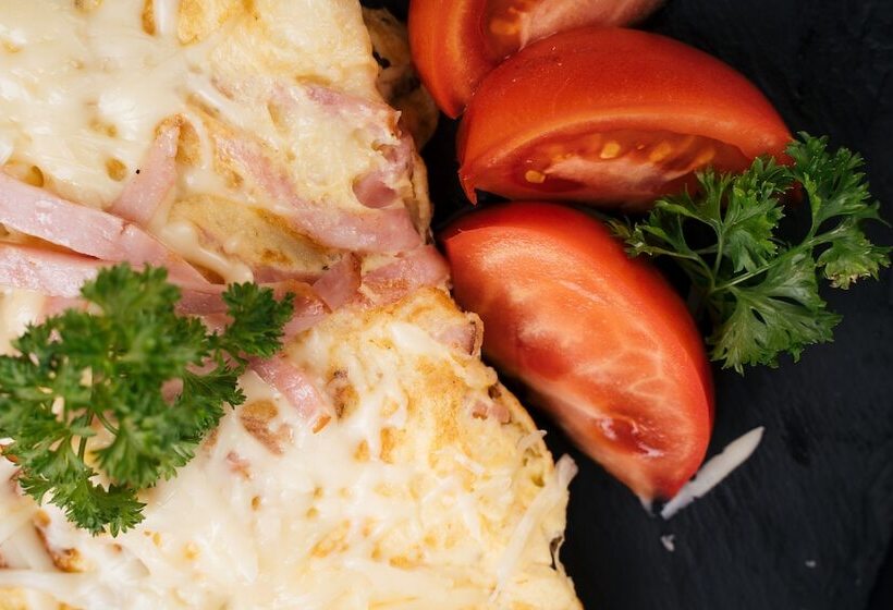 Areo Hotel & Restaurant