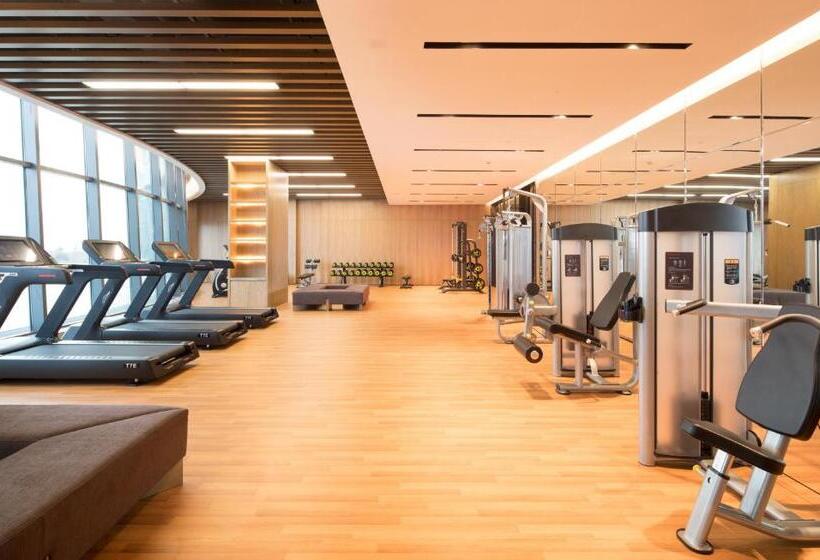 Отель Auto City Ruili