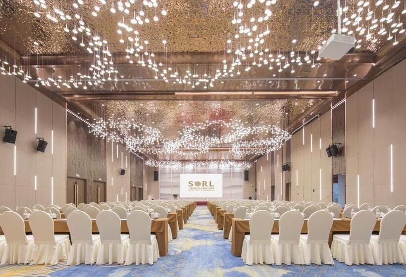 Отель Auto City Ruili