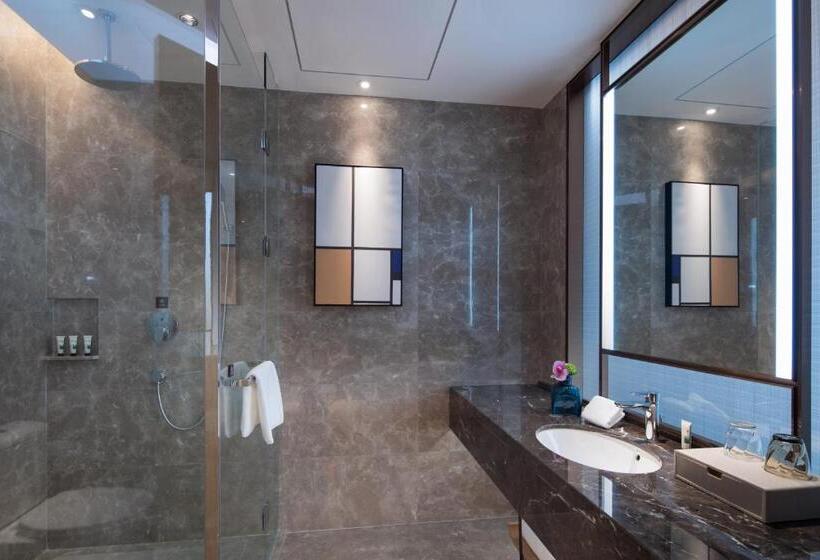 Отель Auto City Ruili