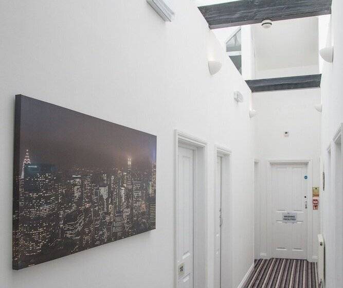 酒店 Beckenham High Street