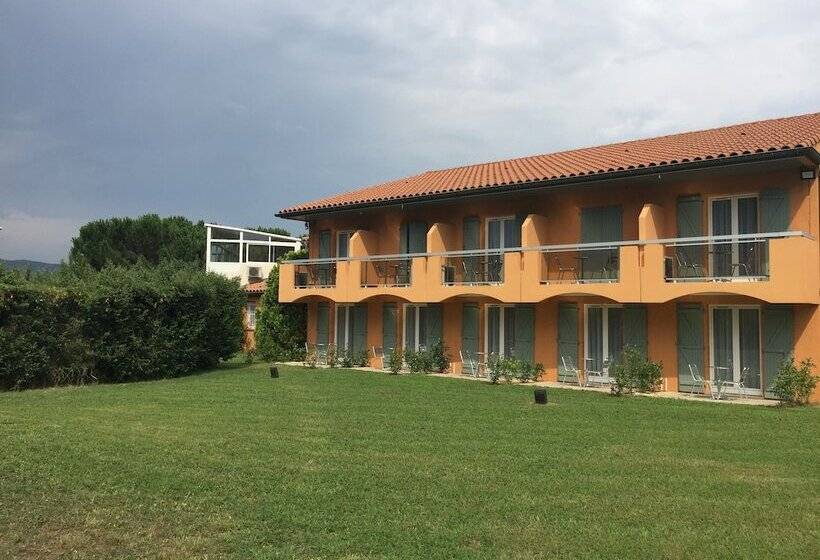 Отель Best Western Le Vauban