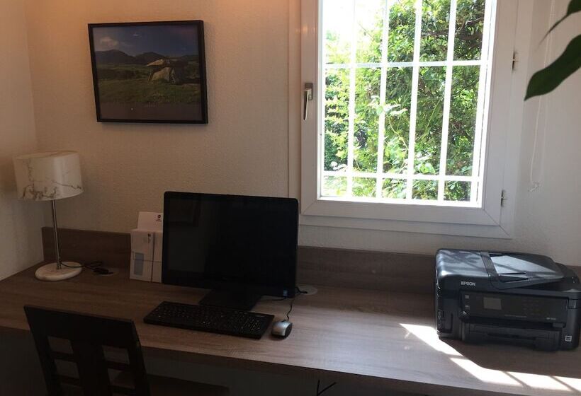 Отель Best Western Le Vauban