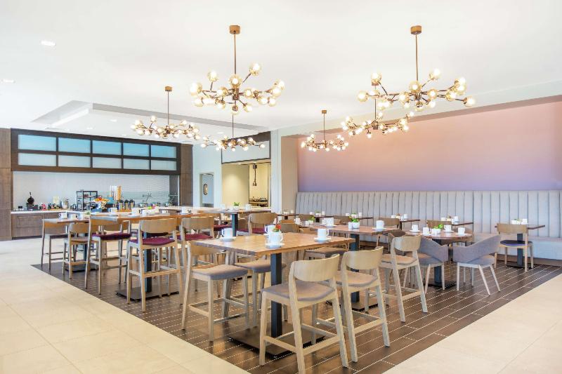 ホテル Hilton Garden Inn Surprise Phoenix