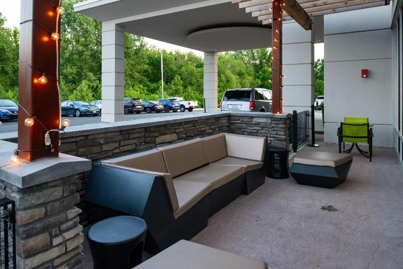 בית מלון כפרי Springhill Suites By Marriott Elizabethtown