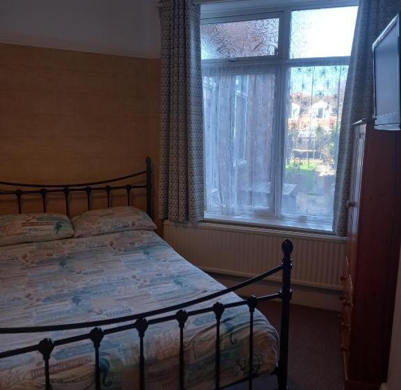 بنسيون Bay Court