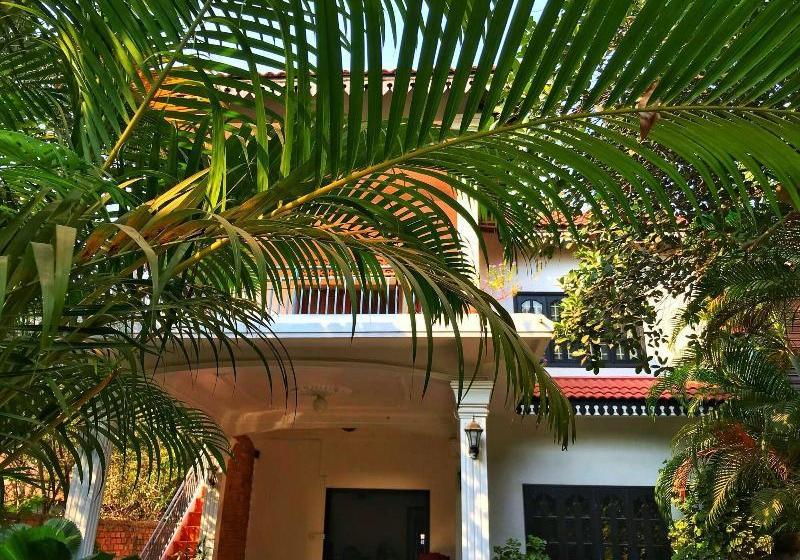 پانسیون Ella S Villa Siem Reap