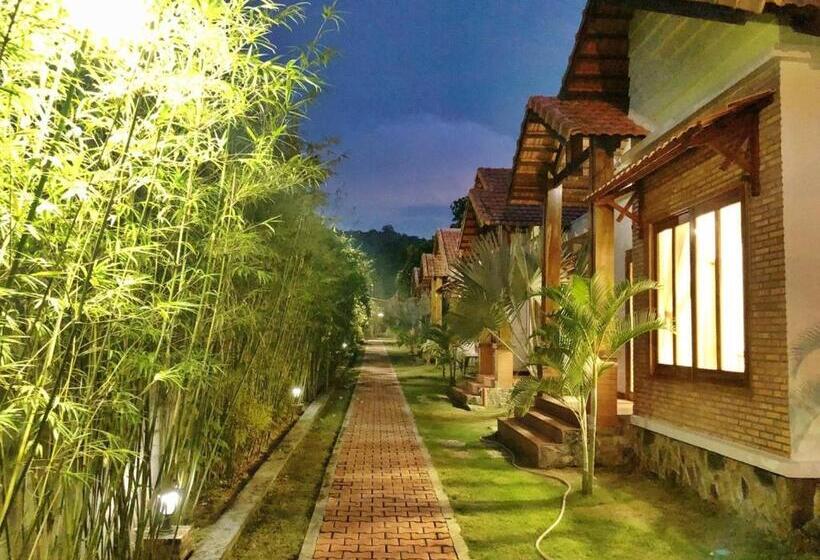 استراحتگاه Phu Quoc Bungalow Yen Thanh