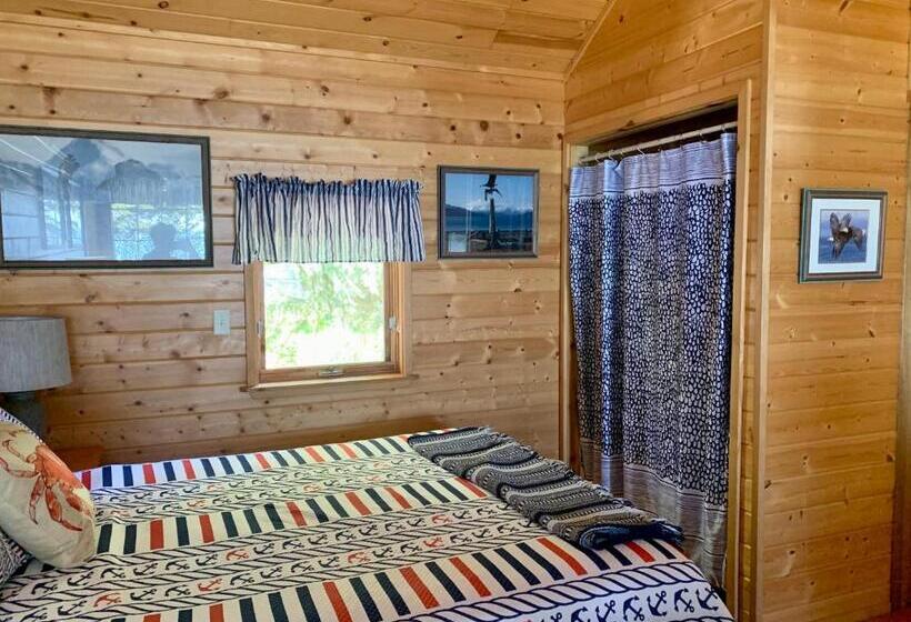 فندق صغير Clam Gulch Lodge