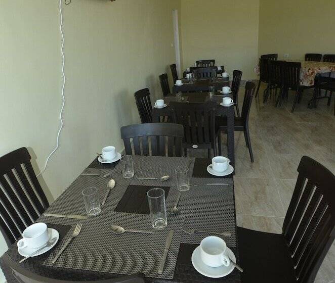 تختخواب و صبحانه Alsultan Hostel