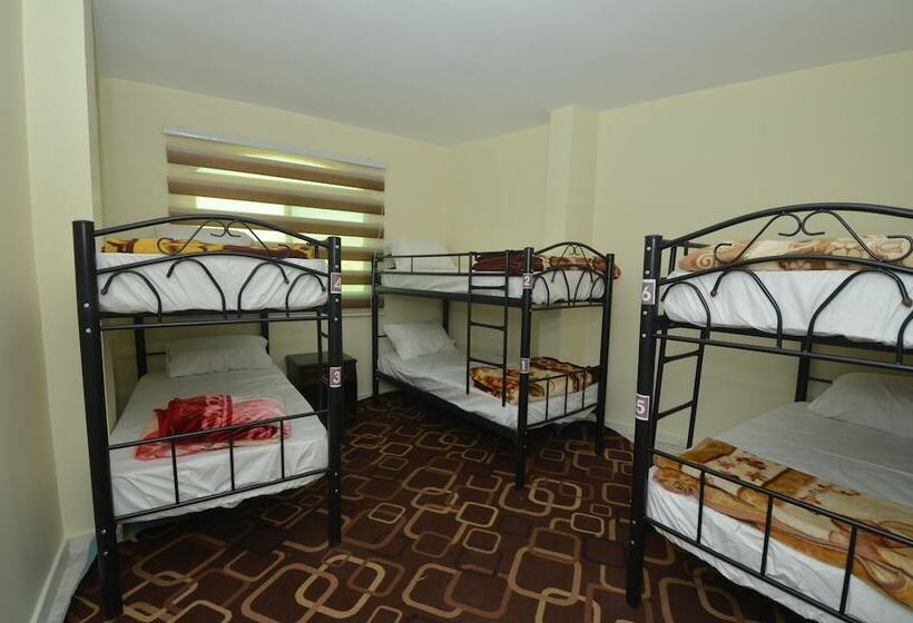 تختخواب و صبحانه Alsultan Hostel