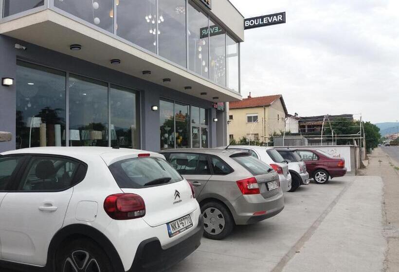 Boulevard Apartments