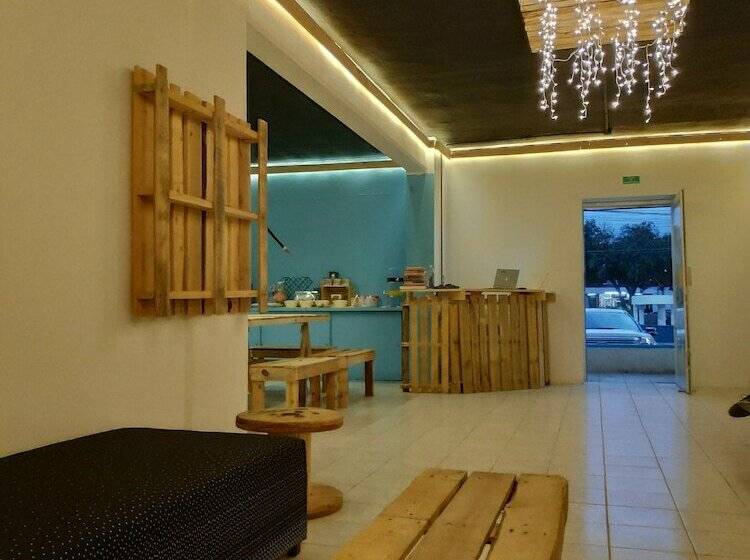 Hostel Morenita Linda