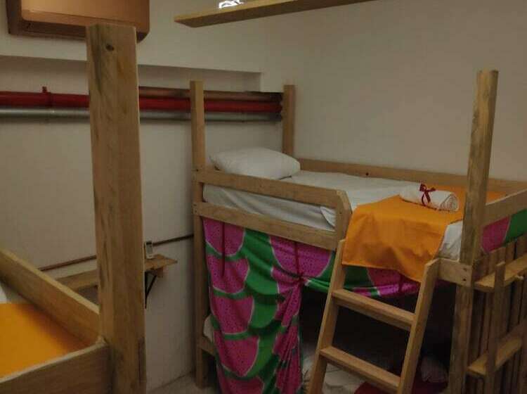 Hostel Morenita Linda