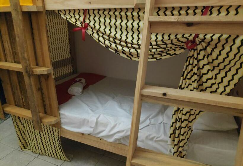 Hostel Morenita Linda