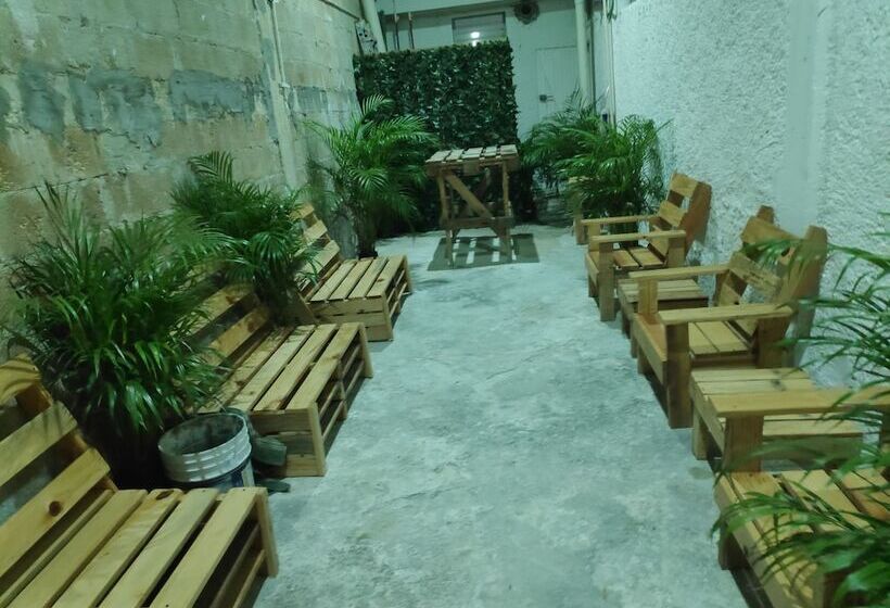 Hostel Morenita Linda