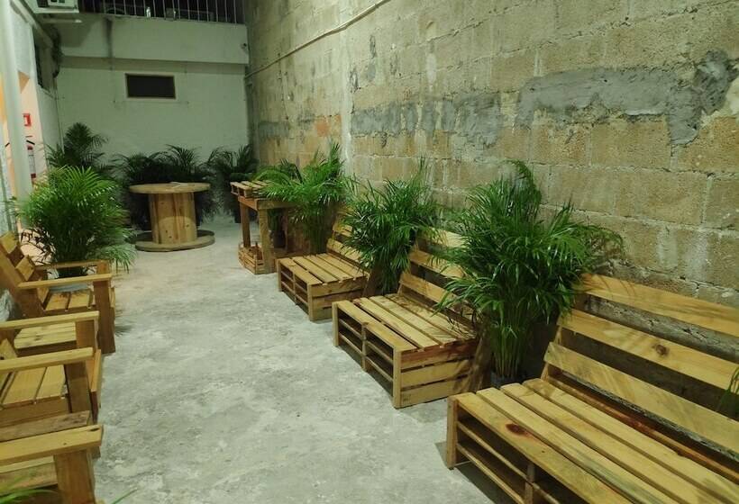 Hostel Morenita Linda