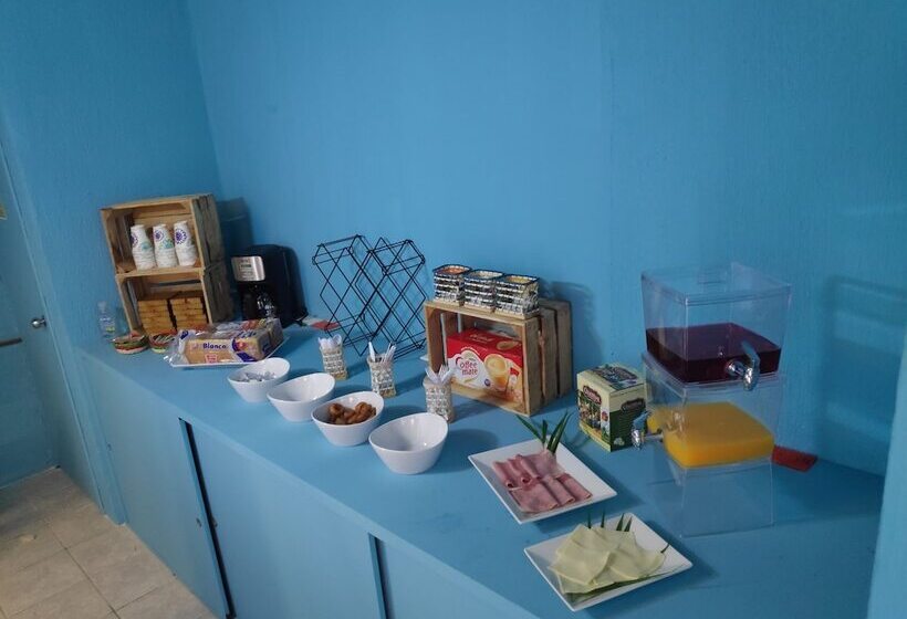 Hostel Morenita Linda