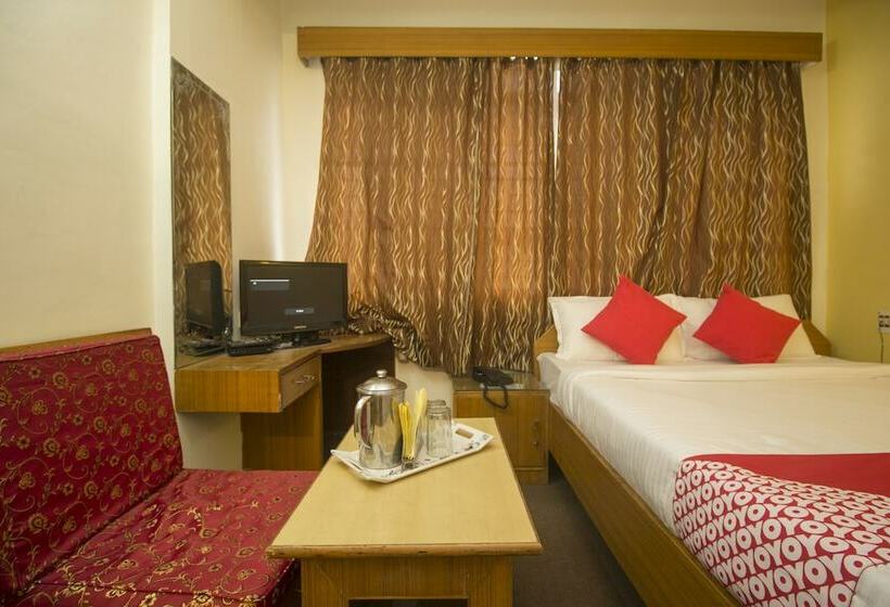 Hotel Oyo 23349 Totola Inn