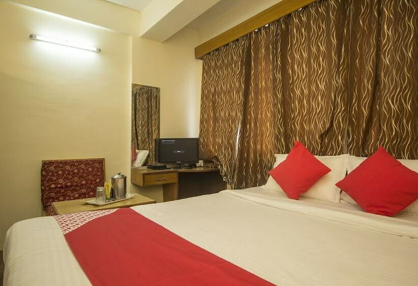 Hotel Oyo 23349 Totola Inn