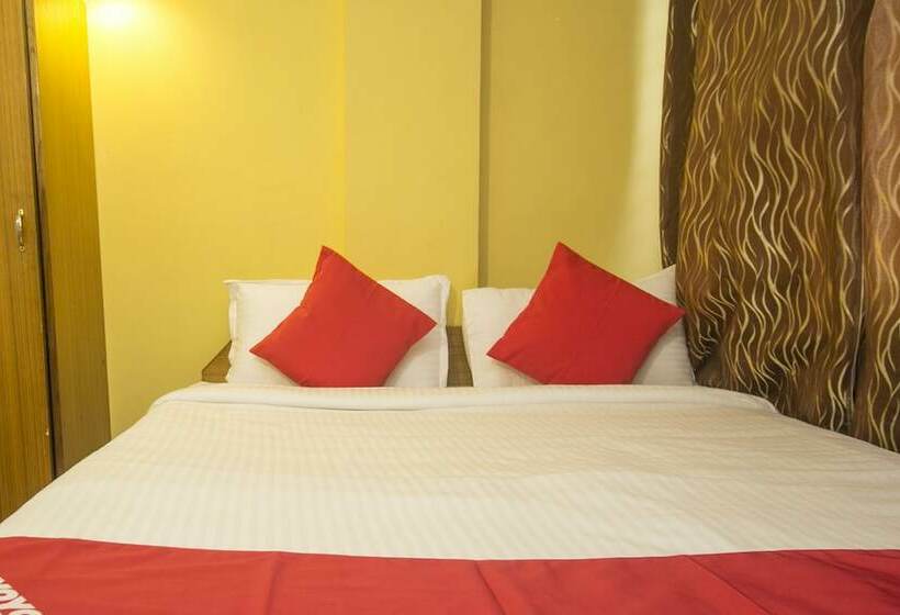 Hotel Oyo 23349 Totola Inn