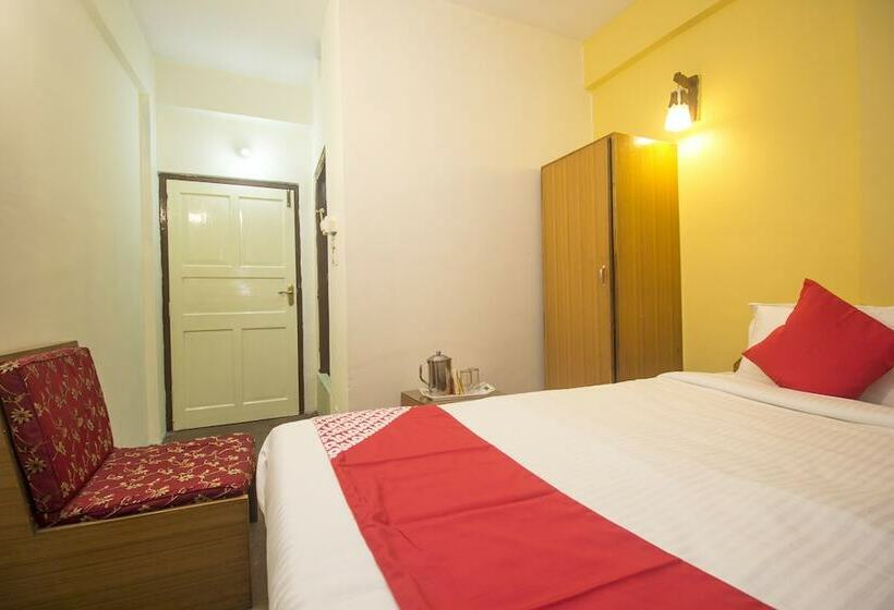 Hotel Oyo 23349 Totola Inn