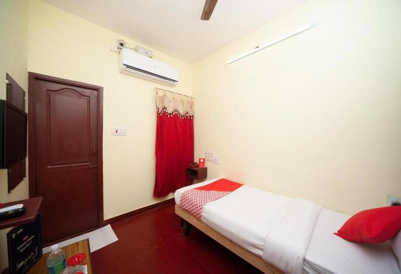 Hotel Oyo 26168 The Clock Tower