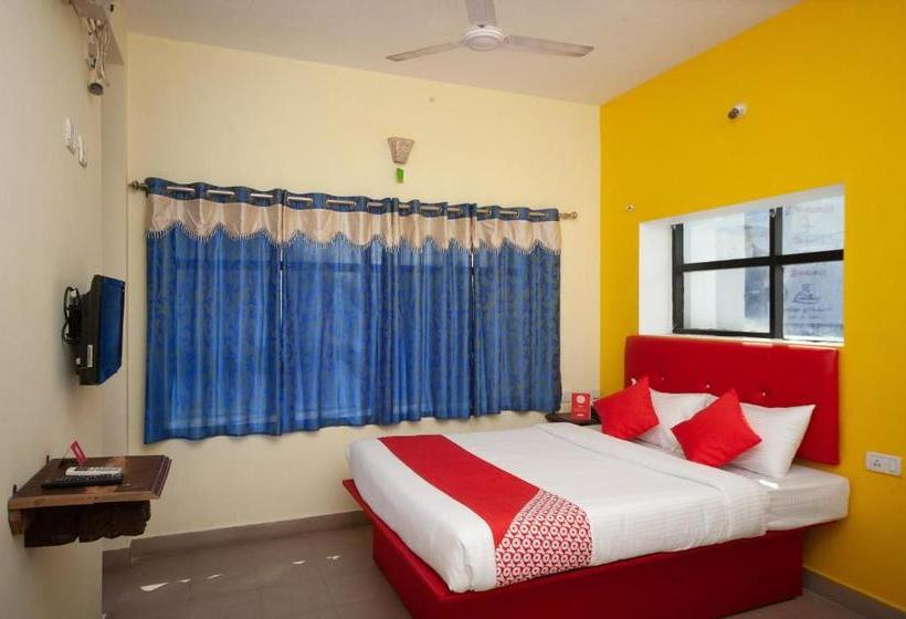 Hotel Oyo 26168 The Clock Tower