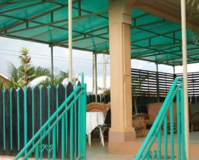 Отель Scroll Inn