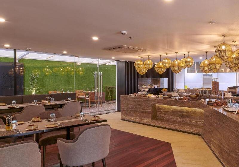 هتل Vivanta Kathmandu