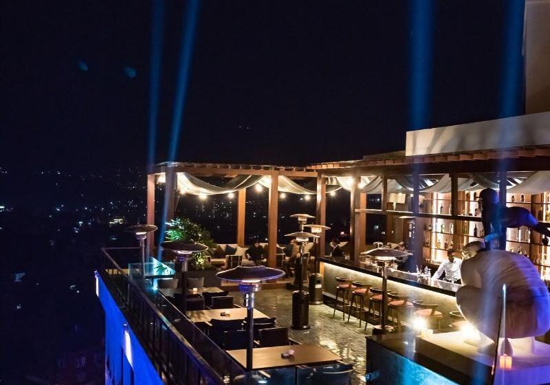 ホテル Vivanta Kathmandu