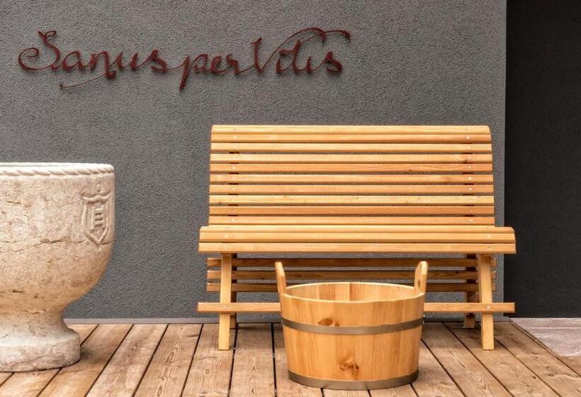 בית מלון כפרי Weingut Klosterhof