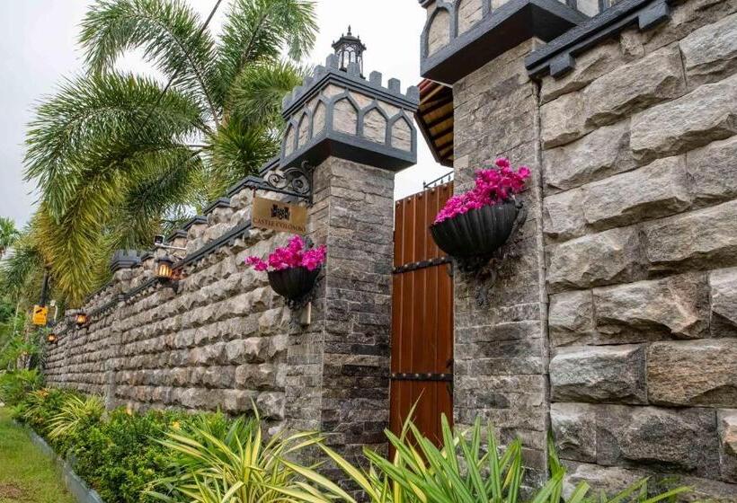 펜션 Castle Colombo