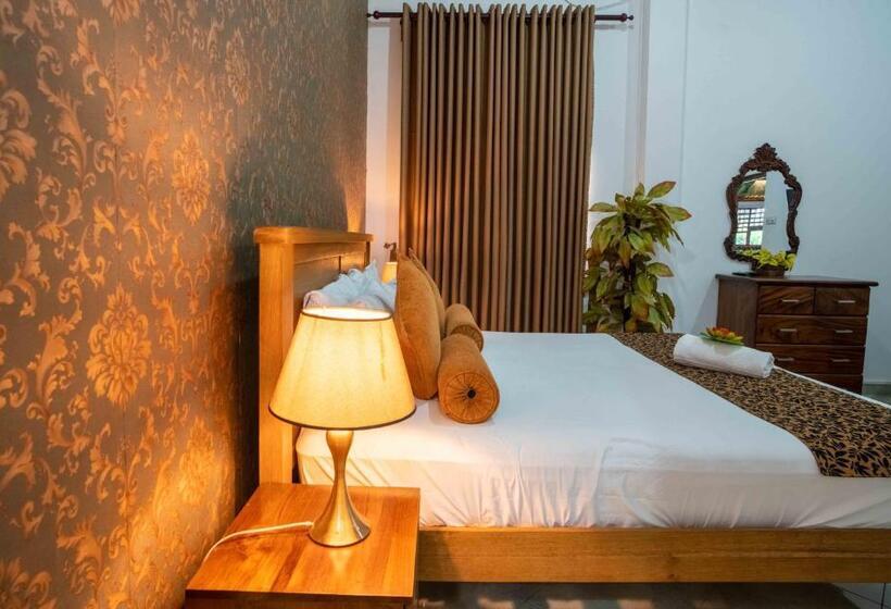 펜션 Castle Colombo