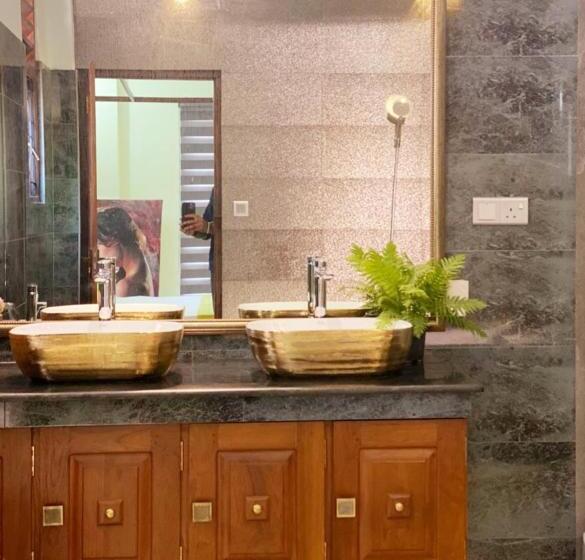 펜션 Castle Colombo