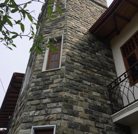 펜션 Castle Colombo