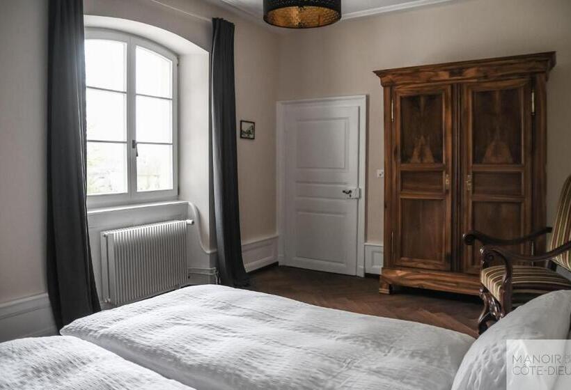 פנסיון Manoir De La Côte Dieu