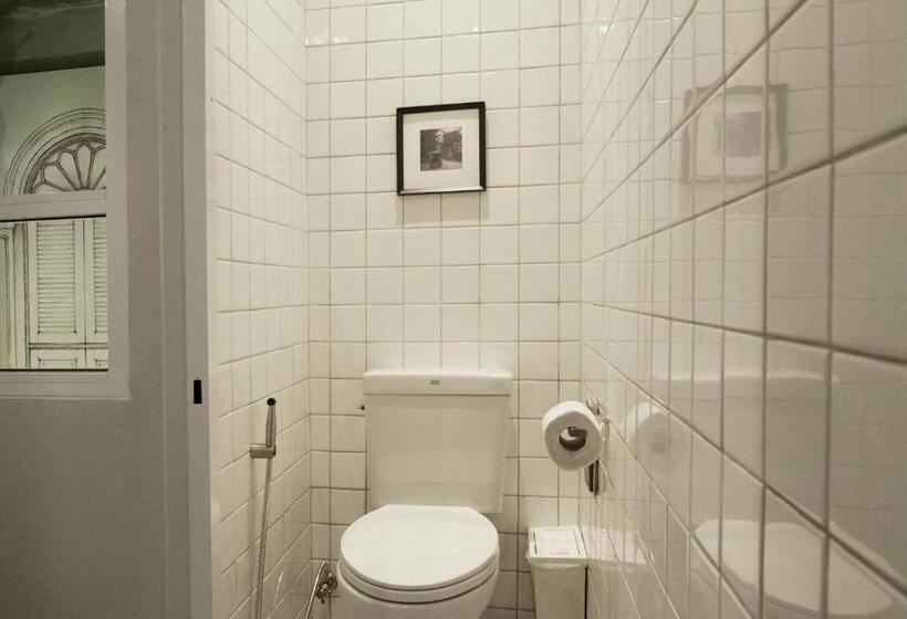 A Day Inn Ranong Hostel